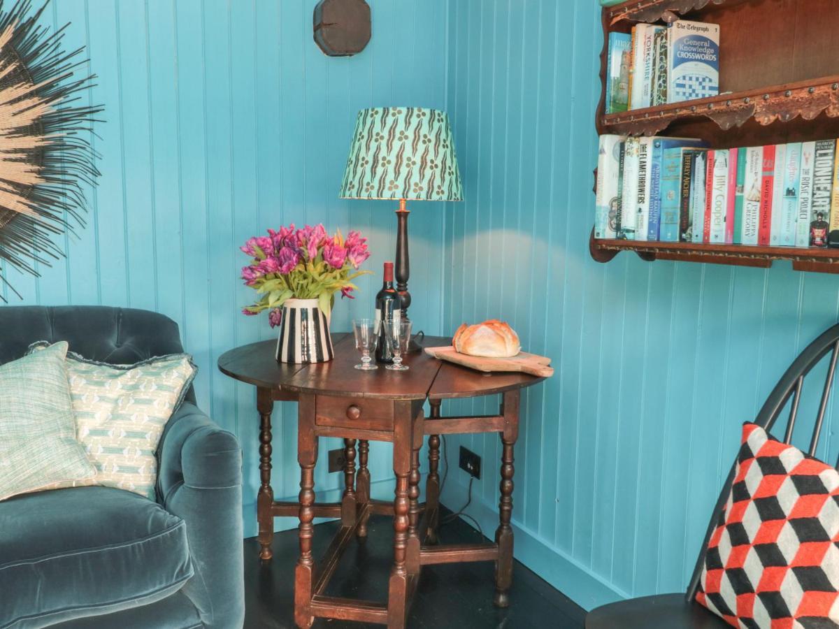Foxglove Cottage ヨーク エクステリア 写真